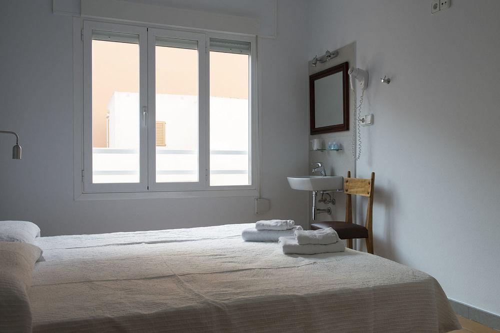 Hostal Ripoll Ibiza Εξωτερικό φωτογραφία