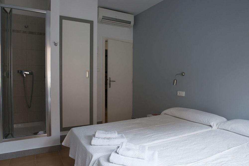 Hostal Ripoll Ibiza Εξωτερικό φωτογραφία