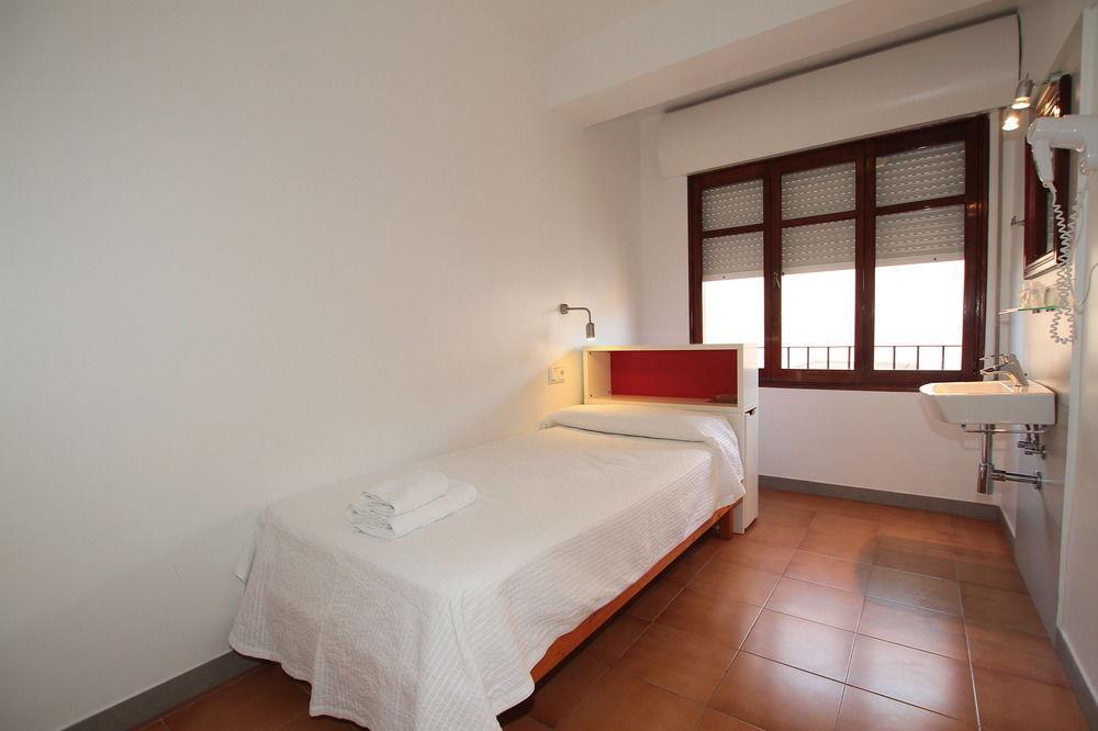 Hostal Ripoll Ibiza Εξωτερικό φωτογραφία